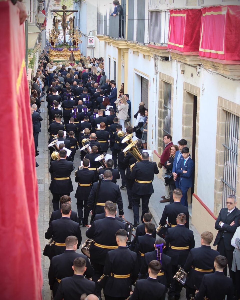 BCTNazarenoUtr's tweet photo. 🟣 Se acaba la espera.
Empieza lo nuestro.

Tan sólo días...

#bctjesusnazareno #semanasanta2026 #cornetasytambores https://t.co/B6FYFEnAs9