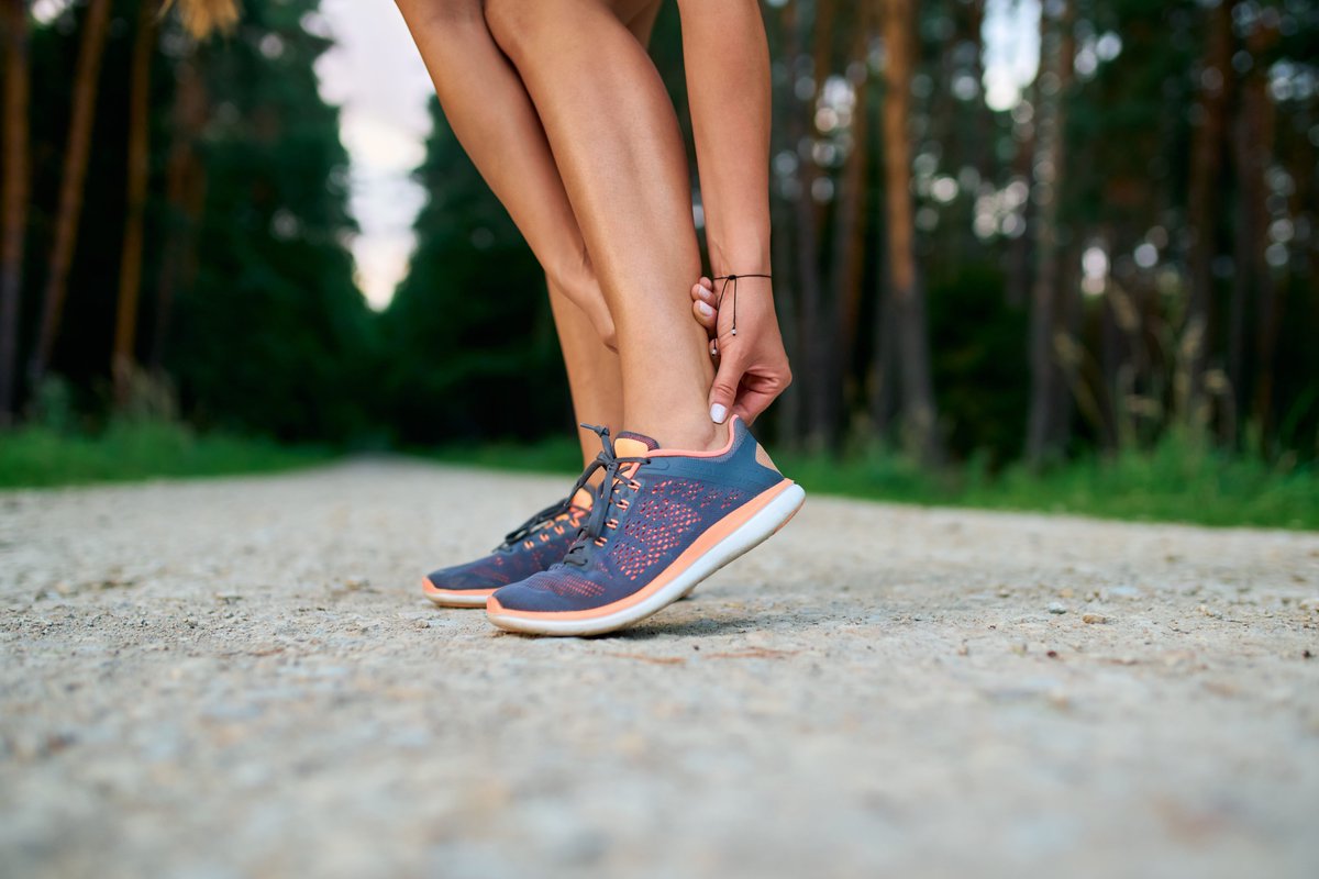 FitnessHacks101's tweet image. What to Do If You Experience Achilles Pain While Running runnersworld.com/health-injurie…

#RunningTips #AchillesPain #InjuryPrevention #RunnersLife #FitnessHacks #HealthyRunning #WellnessJourney #StayActive #FitnessMotivation #RunSmart