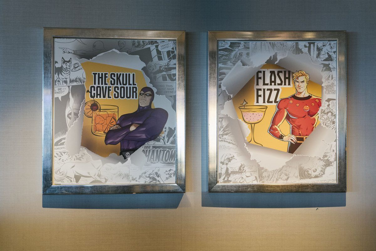 Chronicle_Tweet's tweet image. We now know what cocktail the #Phantom would serve his friends when hanging out in the Skull Cave. It would be the "Skull Cave Sour". This drink was served at the #ComicConCruise2026 in the Newstalgia Lounge. Check our website for more photos of the lounge
buff.ly/qh3YiOX