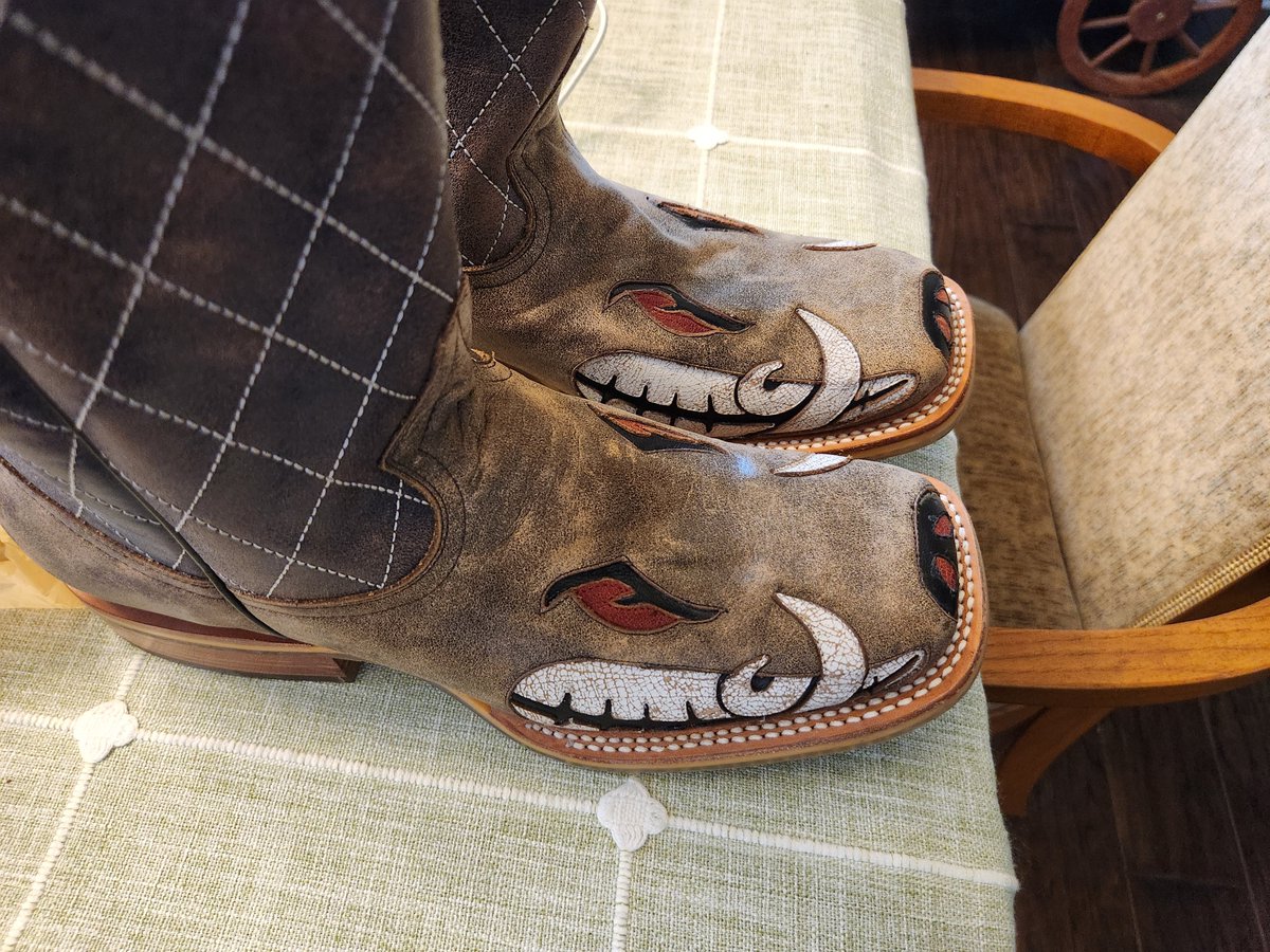 Colin O'Connor tweet media