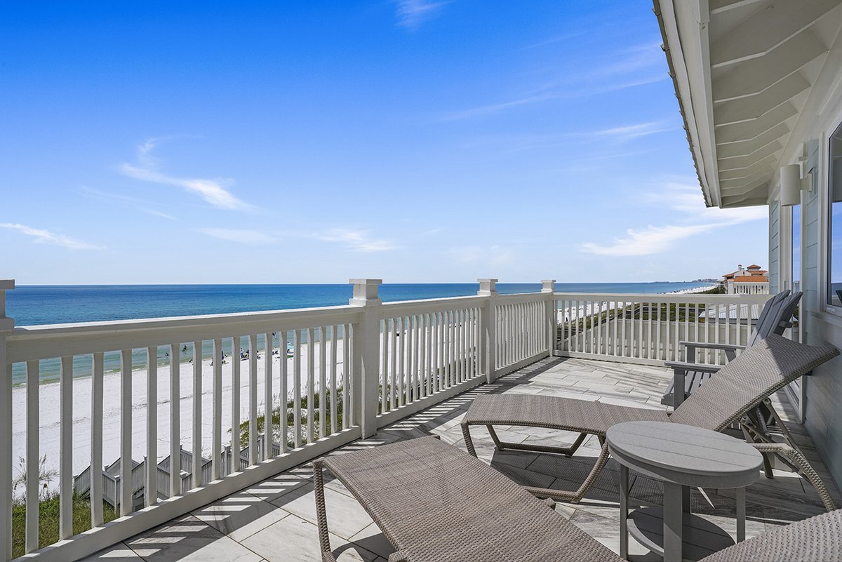 FiveStarDestin's tweet photo. 🏆 And your March Madness Champion is…

A GULF DREAM https://t.co/QDLUK5wue0

After a week of matchups and close calls, this one takes the crown. Gulf-front views, private pool, next-level luxury… no surprise it won.

Your next stay starts here 👀 https://t.co/9jMP7DNuuH