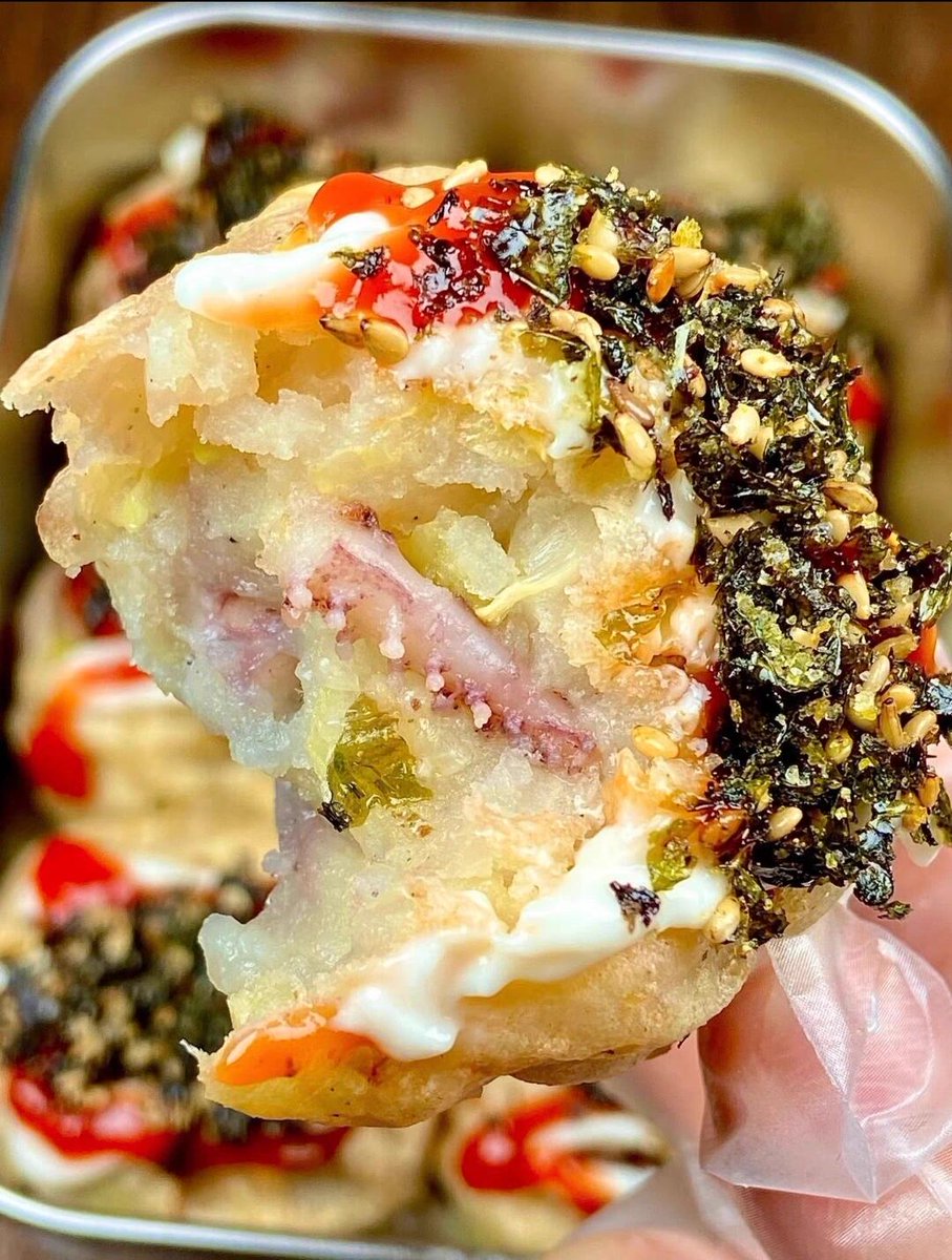 design Track Greece tweet media