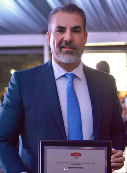 Jonathan Lomelí tweet media