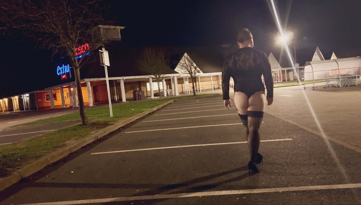 Straight in stockings tweet media