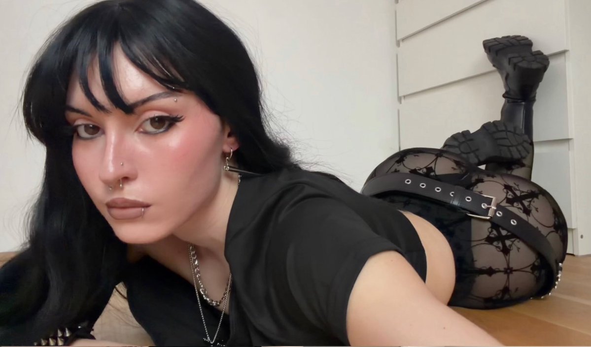 pia 🧸 tweet media