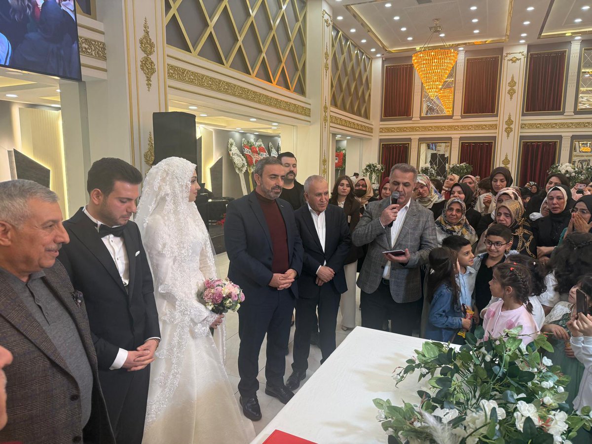 💍Mutluluğa “evet” diyen Hatice &amp; Ömer kardeşlerimizi gönülden tebrik ediyor, bu güzel yolculuklarında ömür boyu huzur ve saadet diliyorum. 

Rabbim birliklerini daim, muhabbetlerini baki eylesin.

#HayırlıOlsun #Mutluluklar #BirÖmürBirlikte