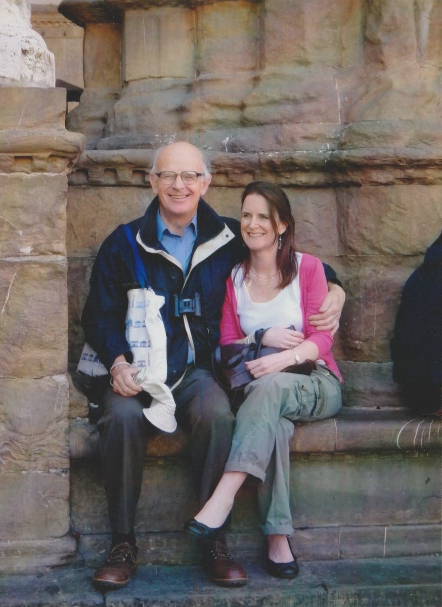AmanyaIP's tweet photo. I broke the old frame on this very special photo of me and Dad in Florence. I think about him every day.

Mum gave me her artistic skills; Dad gave me music, business, and drive. As our new venture grows, I see more of him in me.

I know he’s proud. ❤️❤️❤️ https://t.co/KqSUPaKOUY