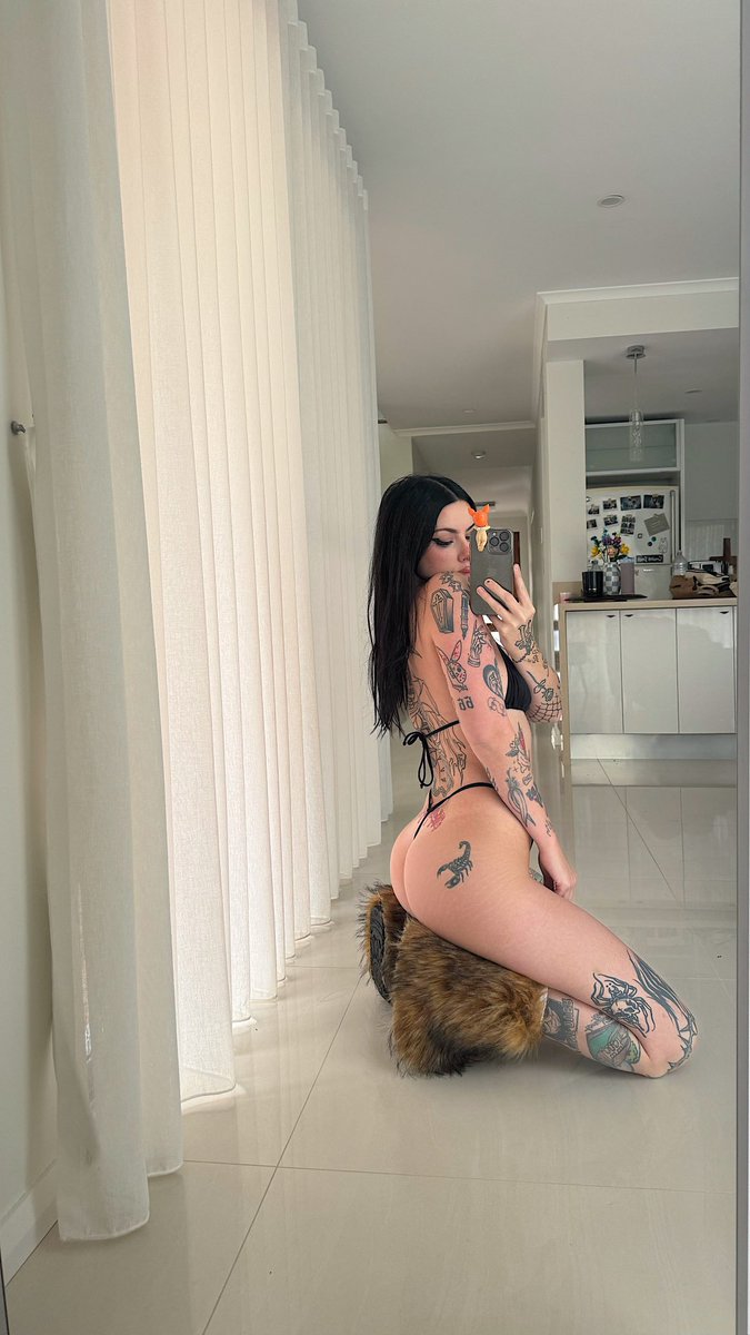 𝓡𝒐𝒎𝒚 .⋆♱ tweet media