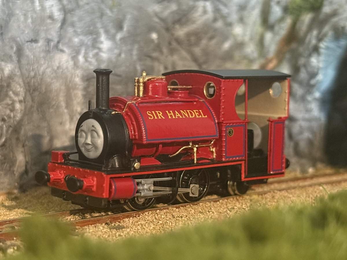 Tom (RESIN PRINT COMMS OPEN, DM) tweet media