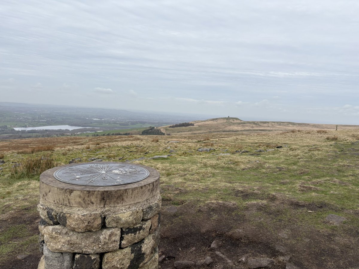 mileswithshell's tweet image. Always a great way to start the week. 

6ish miles today to find some views 👌🏻 

 #ukrunchat