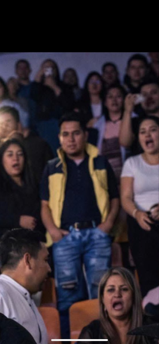 Car tweet media