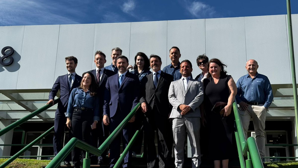 Italy in Brazil tweet media