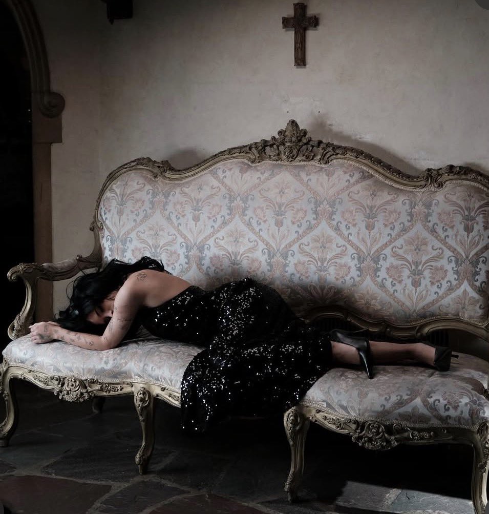 fmkness's tweet image. thought i was special to you