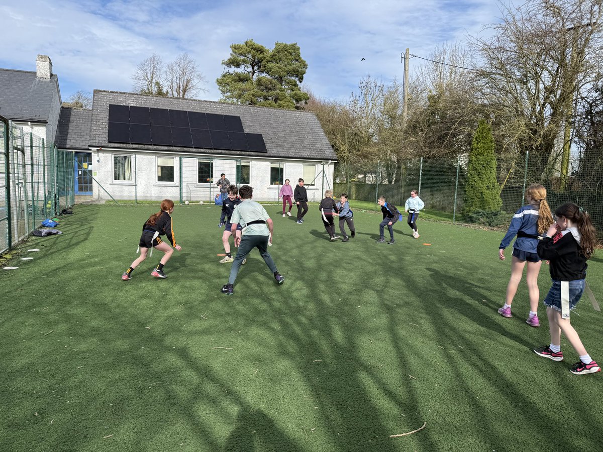 noel devlin tweet media