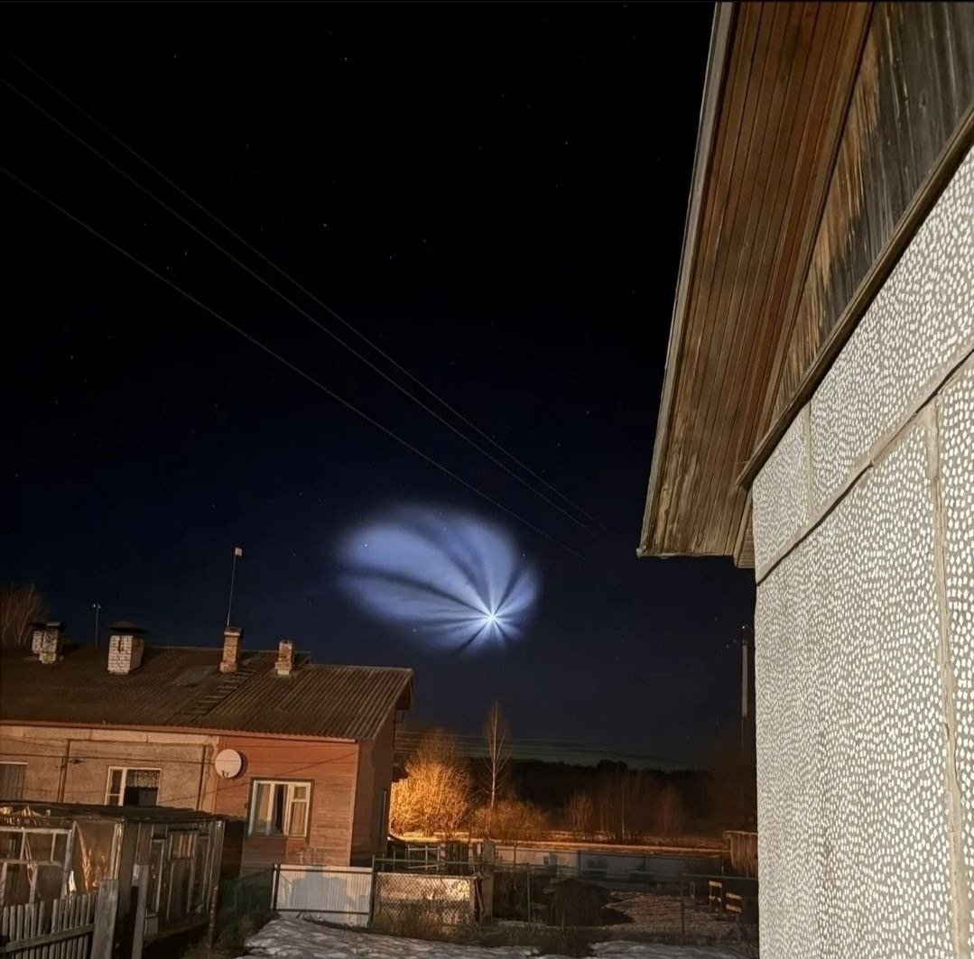 afec7032 🇷🇺 tweet media