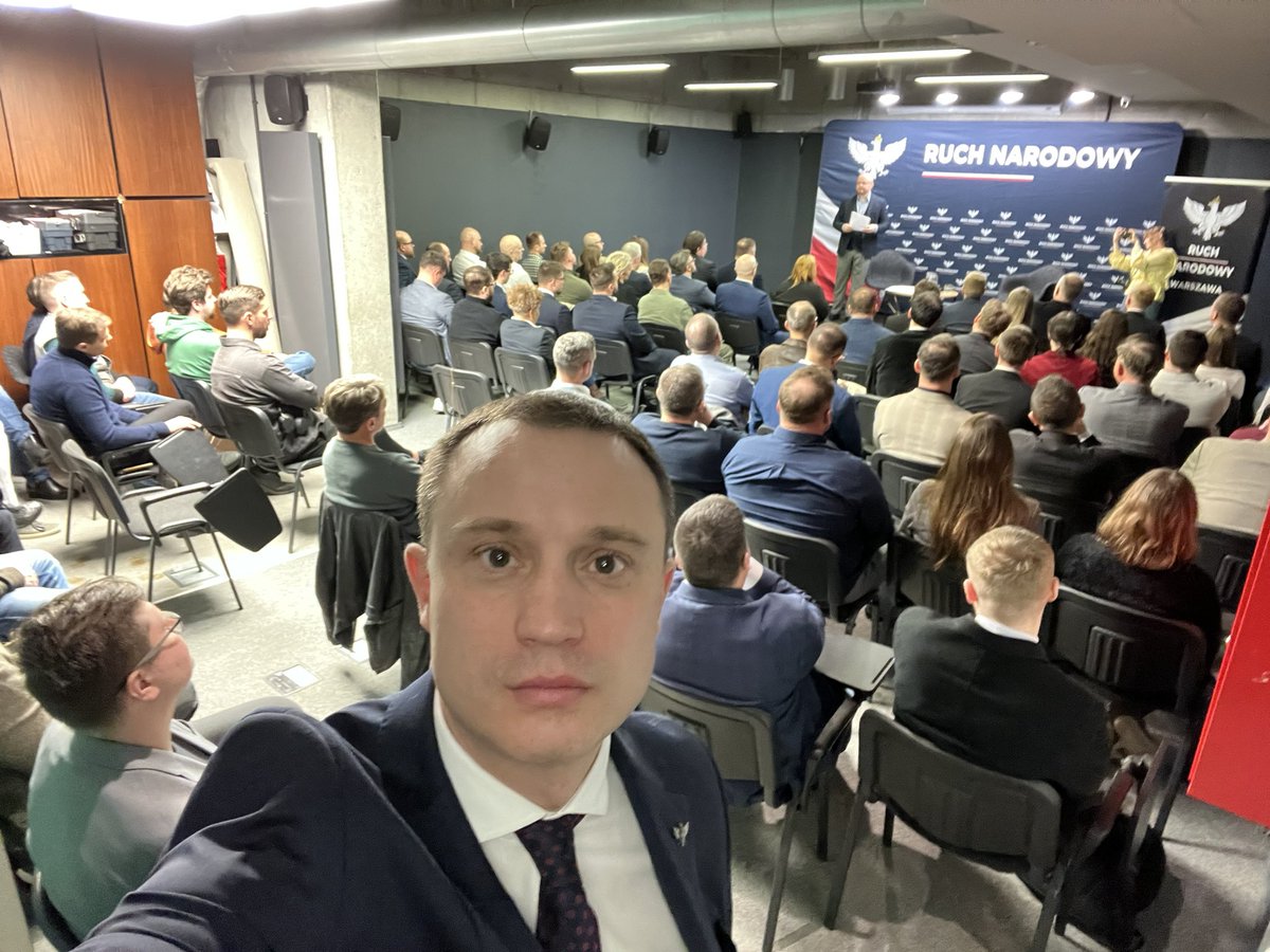 Krzysztof Mulawa tweet media