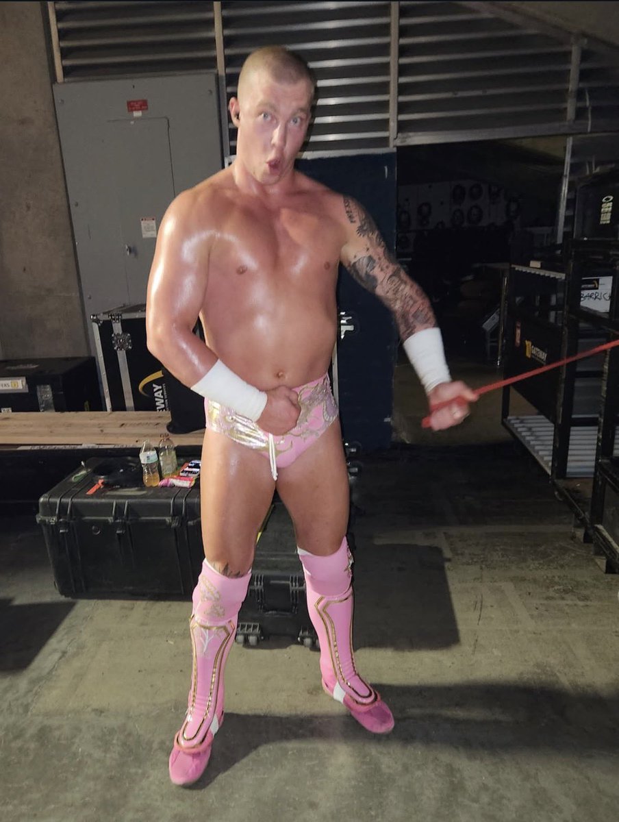 Hood 🍉 tweet media