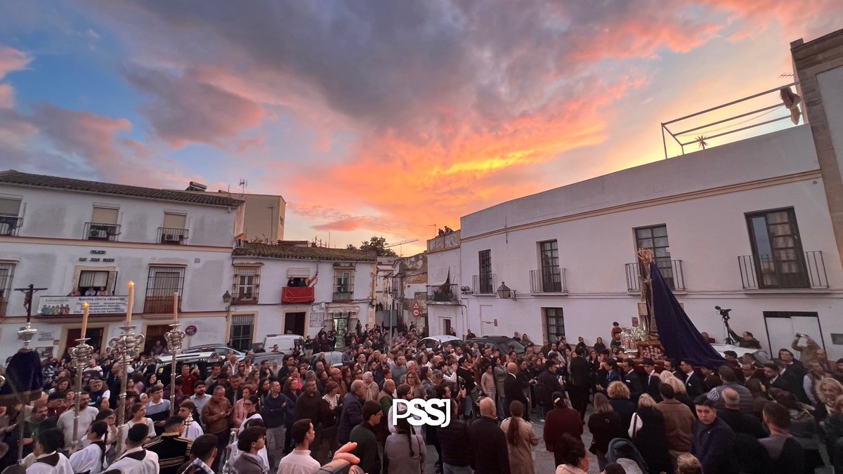 pasionssjerez's tweet photo. DOLORES https://t.co/QmgEiuGD1P