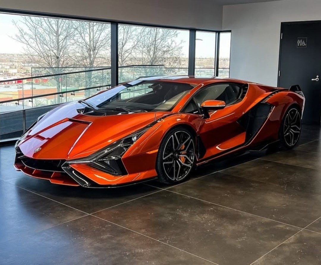 قورجس tweet media