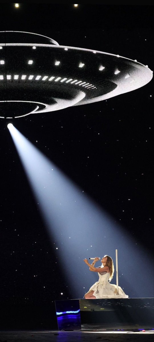 ⋆☁︎｡🦢 tweet media