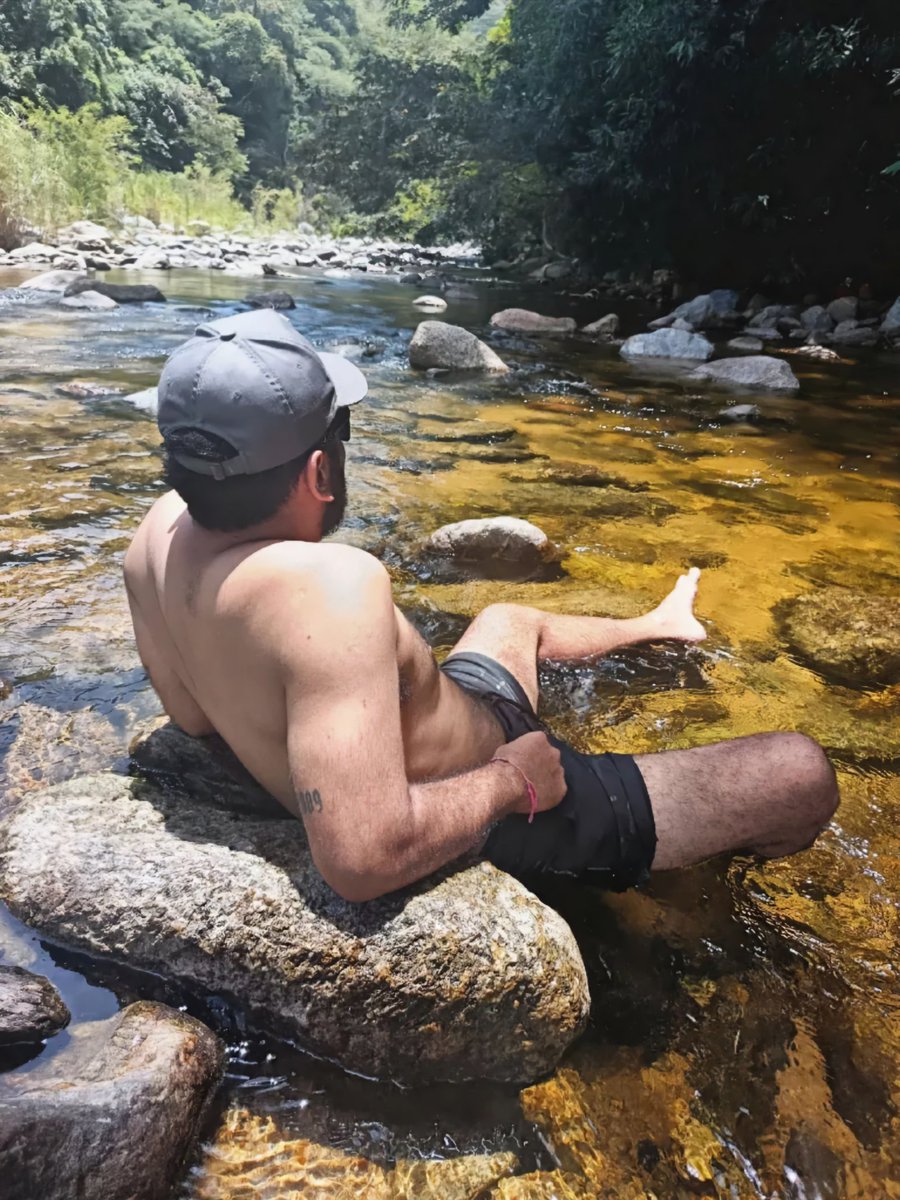 Yhoel Leal tweet media