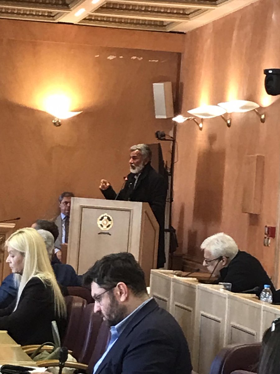 Το δημοτικό συμβούλιο της Αθήνας υπέρ Τζαβέντ Ασλάμ και κατά της ανάκλησης του ασύλου του. antiracismfascism.org/index.php/3538…