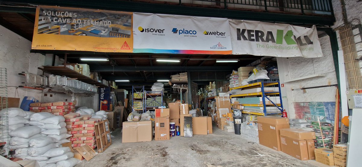 marcmeillet's tweet photo. La distribution à Funchal ! 😉 @isoverFR @Placo_fr @weberofficielFR https://t.co/K9snvYGizH