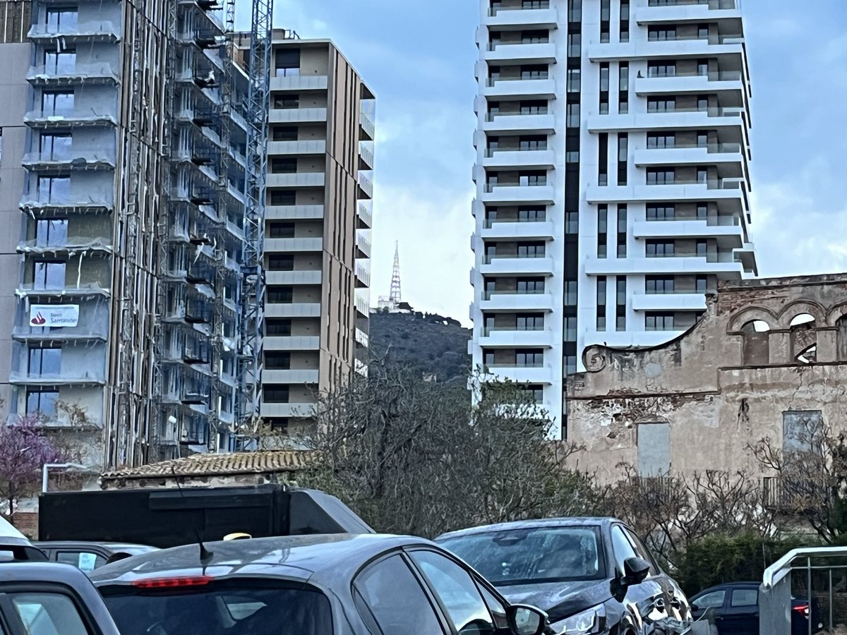 Professor Ehrbar 🦇🏴 tweet media