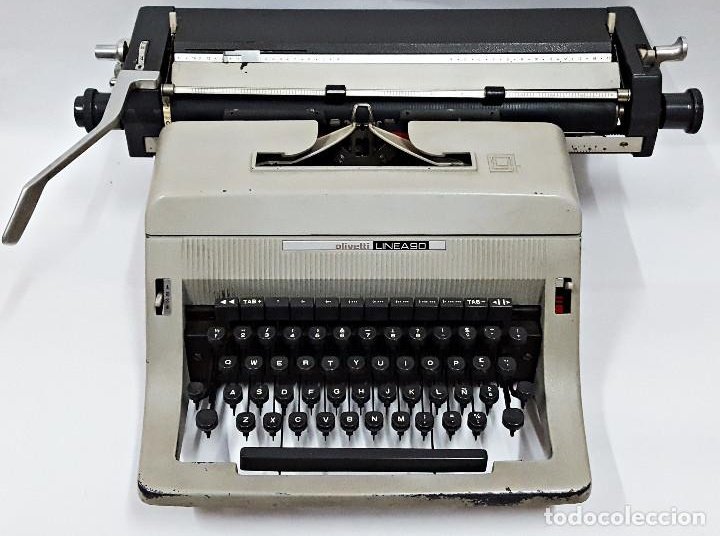 Retro 80's 90's 2000's tweet media