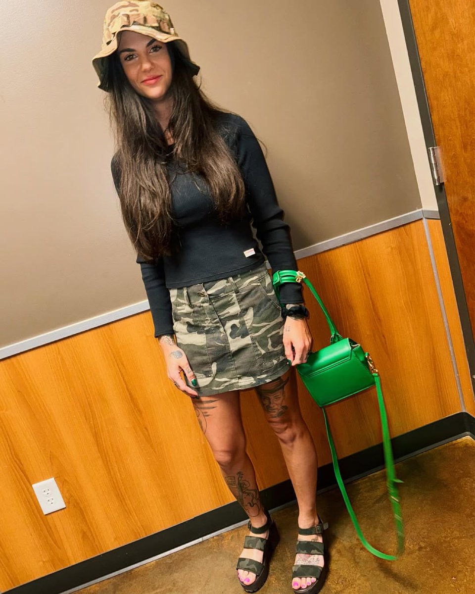 br_alaina's tweet photo. 🤗 https://t.co/JnGNWayxdt