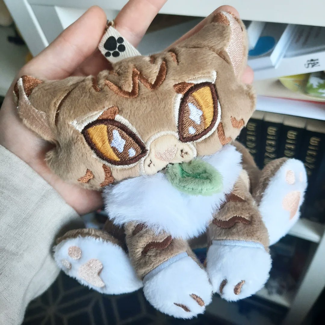 Lu (plush plush) tweet media