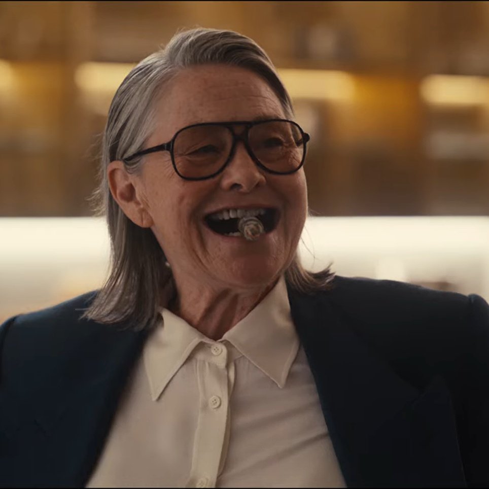 •☆ #1 MADELINE USHER DEFENDER ☆• tweet media