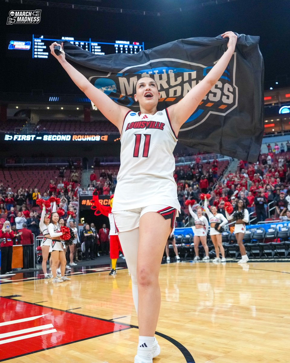 NCAA March Madness tweet media