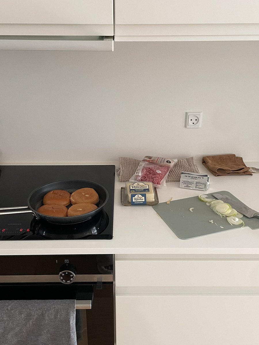 Sportygirl tweet media