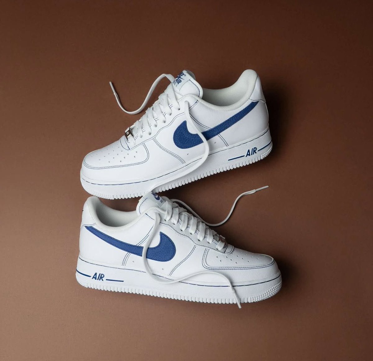🚨 Promoção Inédita: 💙 A melhor versão do AF1. Air Force 1 Low LV8 “Blue ...