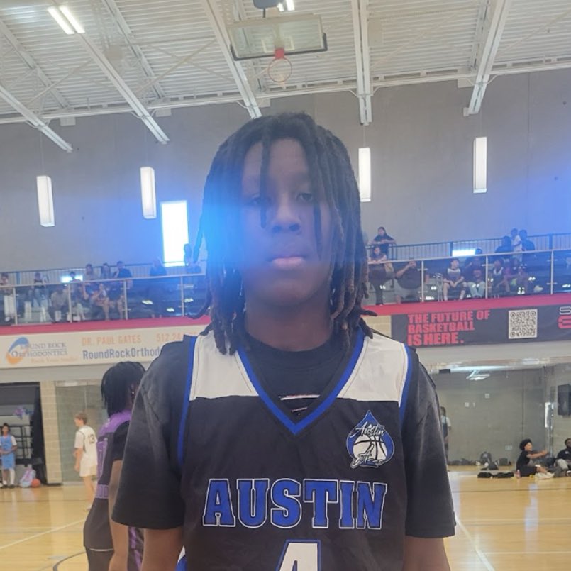 davidghoops's tweet photo. DeMarcus Thomas Class of 2029 Austin ACES Thomas impressed during the Round Rock action. Possesses soft hands plus finishes efficiently around the basket @AustinAcesBB @Road2Natls @tpt_recruits https://t.co/7wyngk0DYL