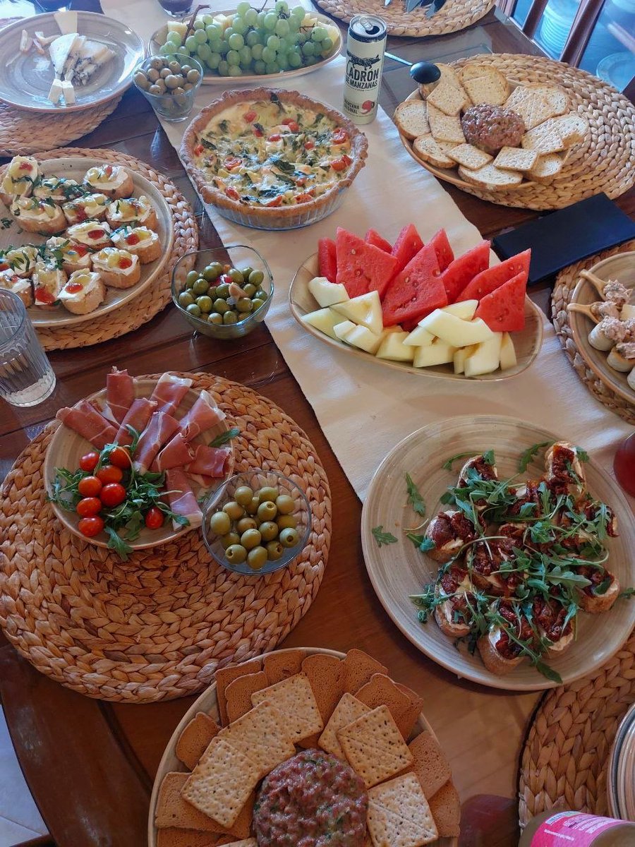 Elven glory и кудряшки tweet media