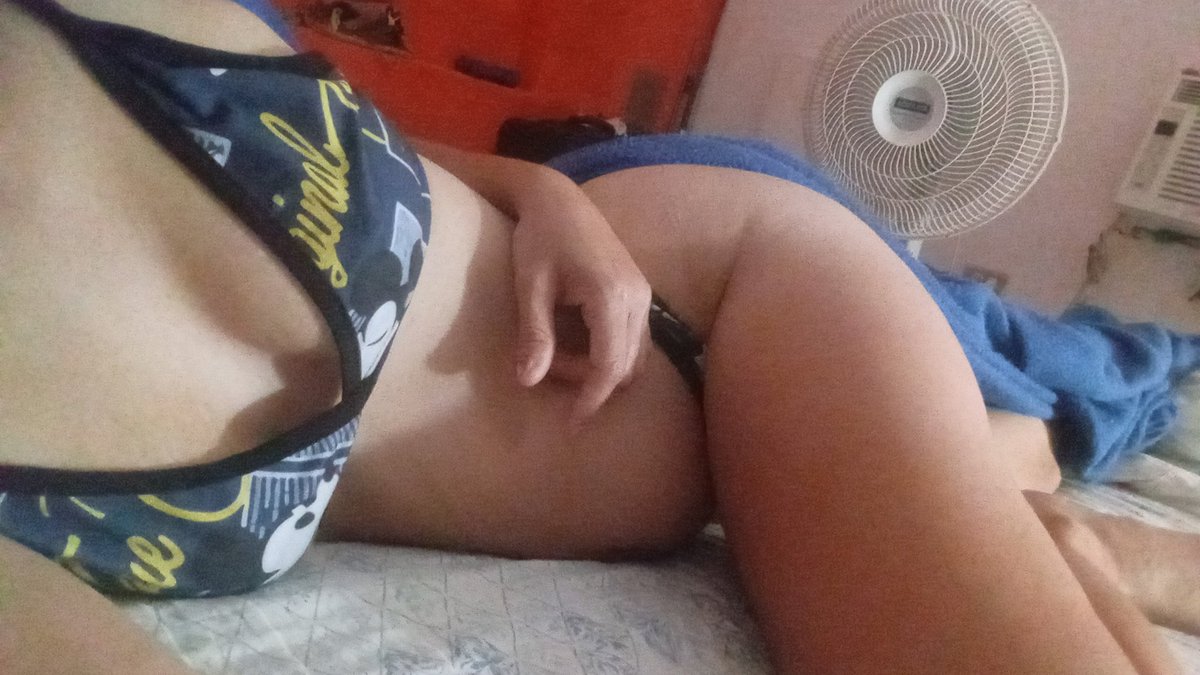 adriana tweet media