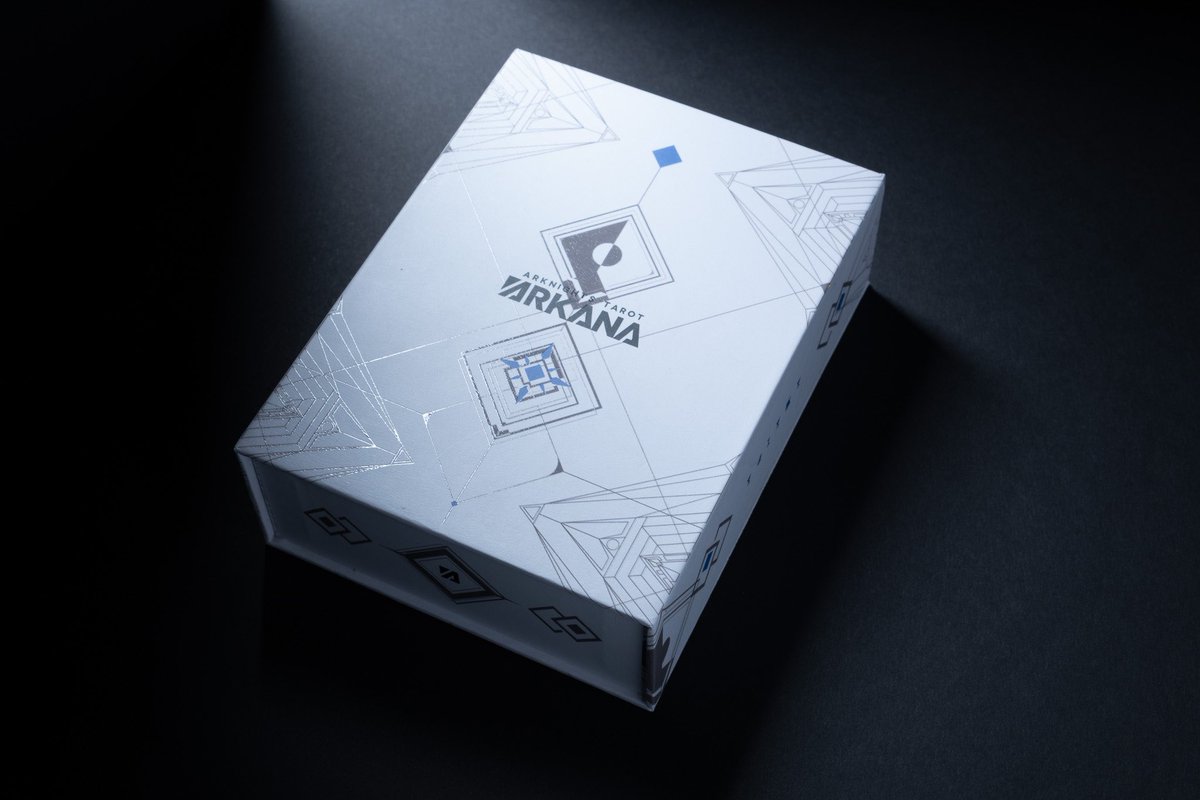 Arkana the Arknights Tarot | Drawing the Cards 😭 tweet media