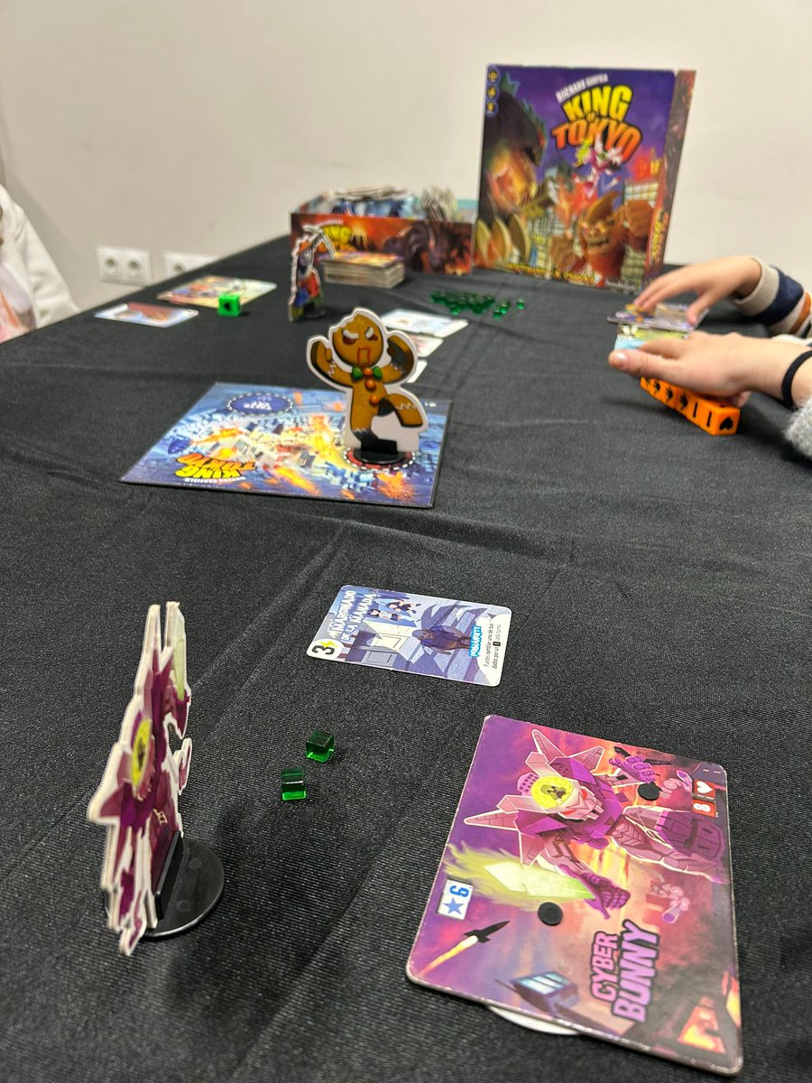 CirculoIsengard tweet media