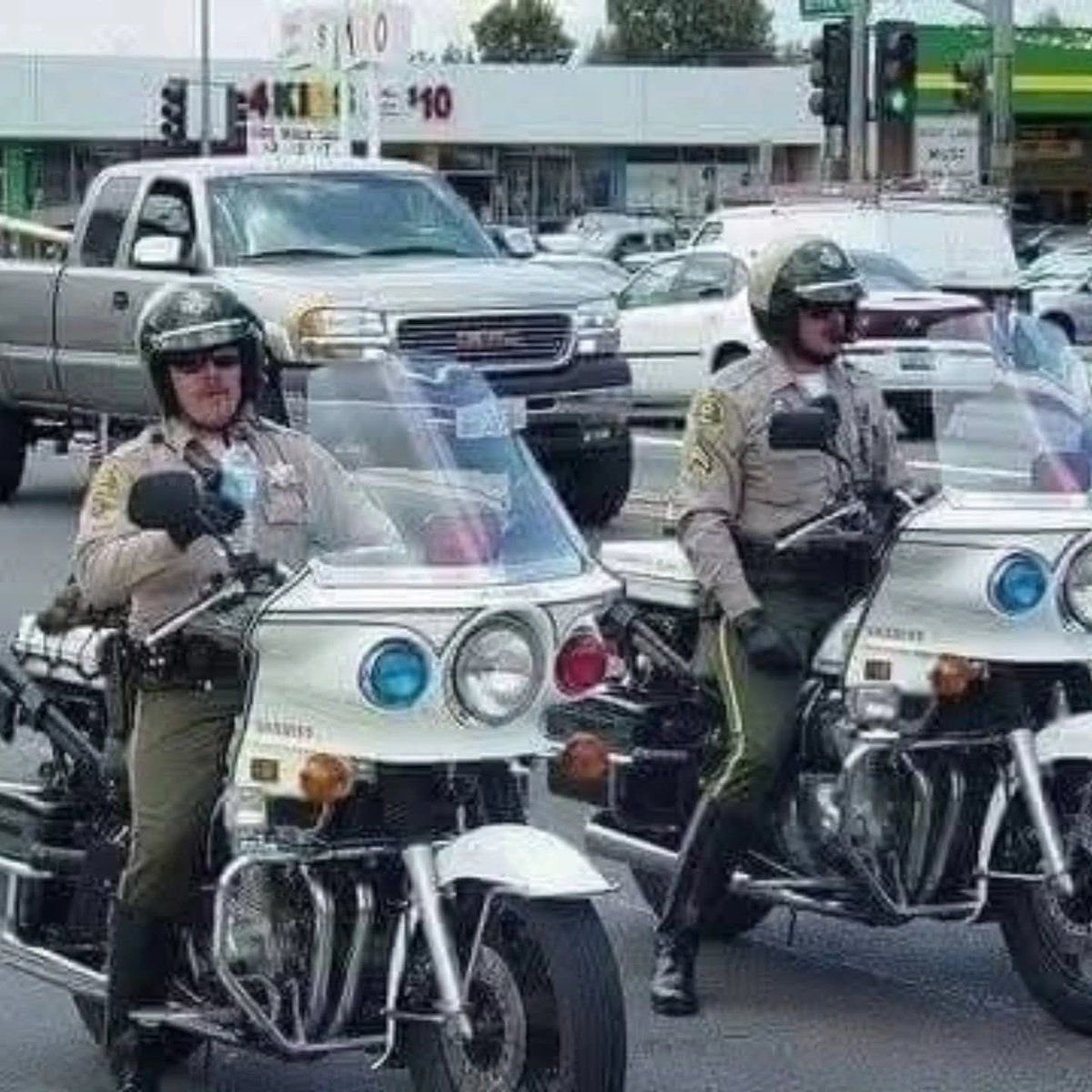 Burton Brink Fighting for California tweet media