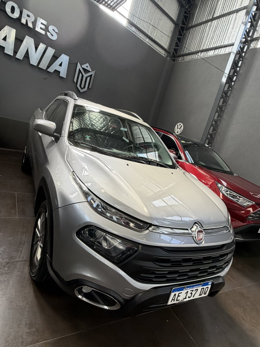 FIAT TORO 4x2 AT FULL 2020.