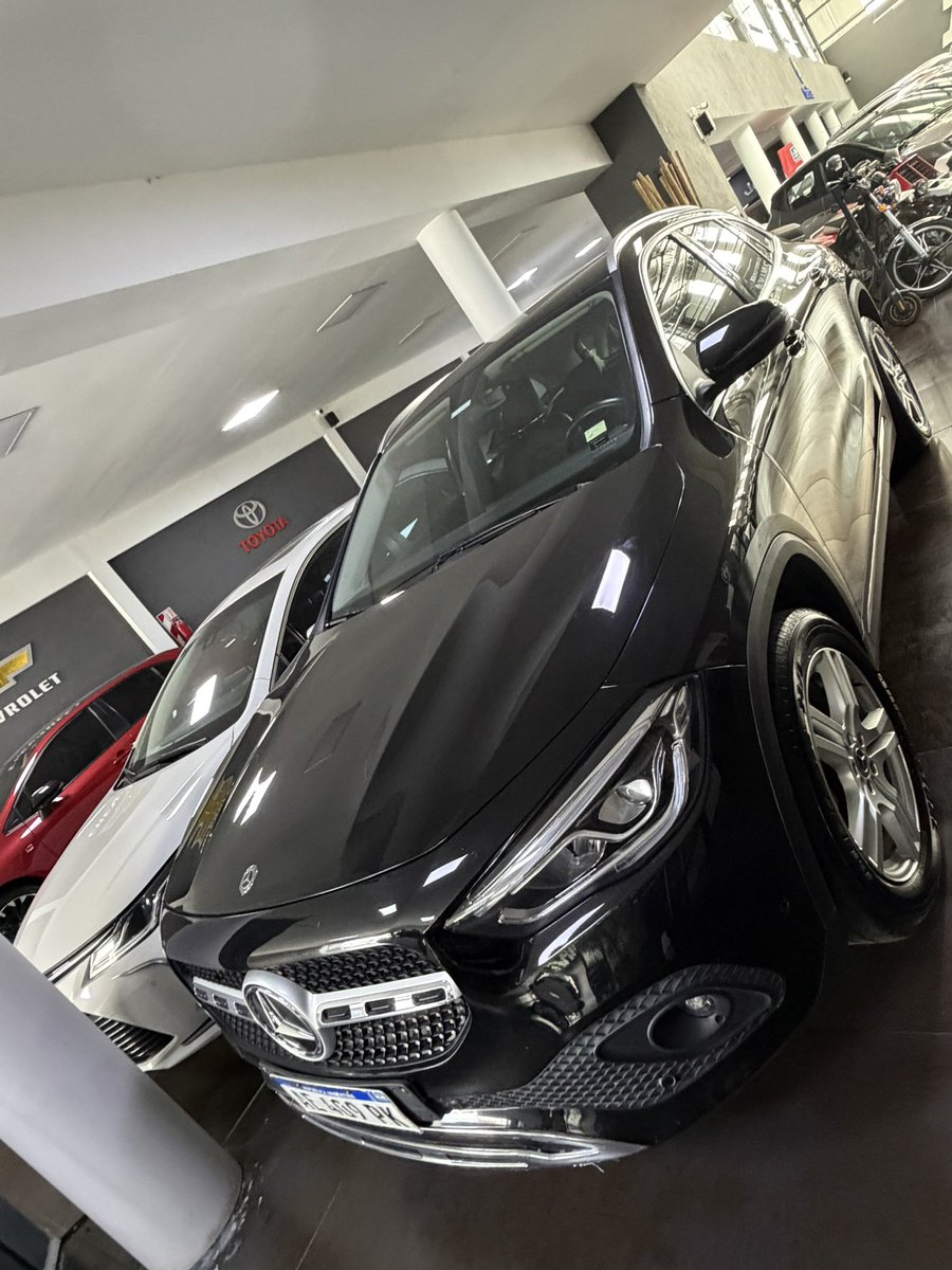 MERCEDES BENZ GLA 200 2021 . IMPECABLE ESTADO .