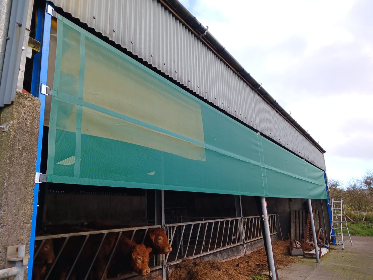 ClonmelCovers's tweet image. Our Easy Fit Windbreakers Come in lots of different lengths  and heights because we make them to suit your needs!
#madetomeasure #Irishmade #madetolast