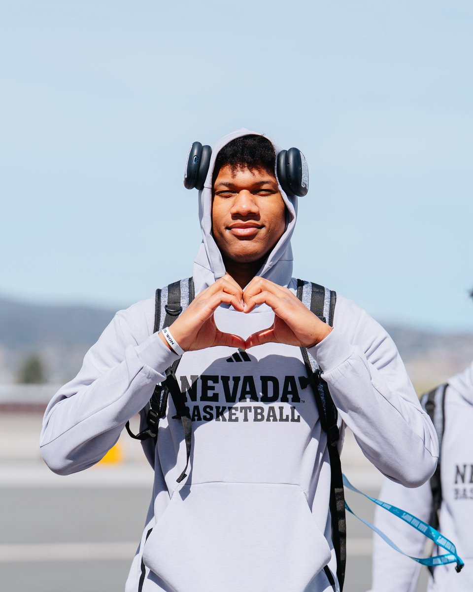 NevadaHoops's tweet image. Next stop ✈️ Auburn 

#BattleBorn | #PackParty