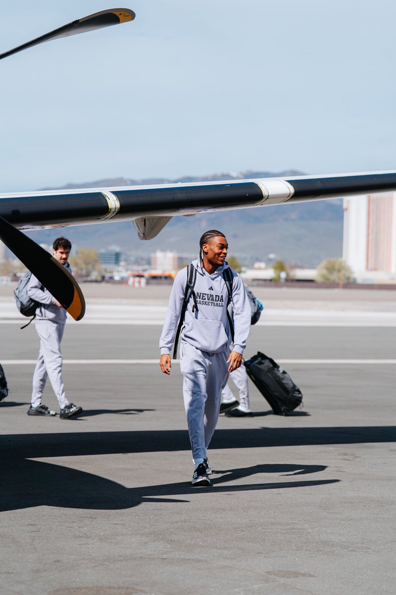 NevadaHoops's tweet image. Next stop ✈️ Auburn 

#BattleBorn | #PackParty