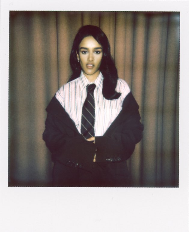 vanya🧬 tweet media