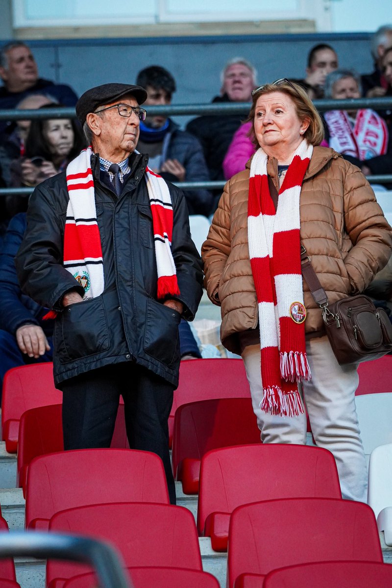 SD Logroñés tweet media