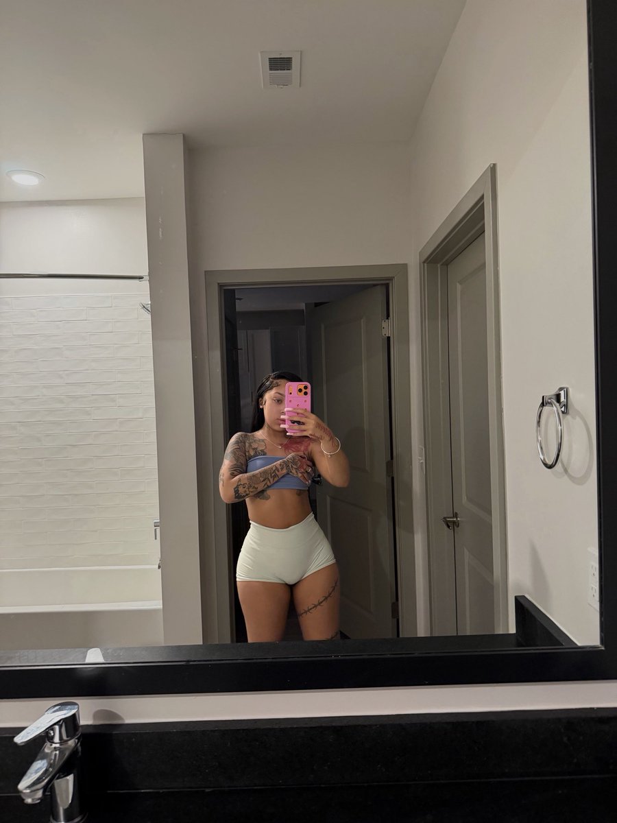 jade adrea tweet media