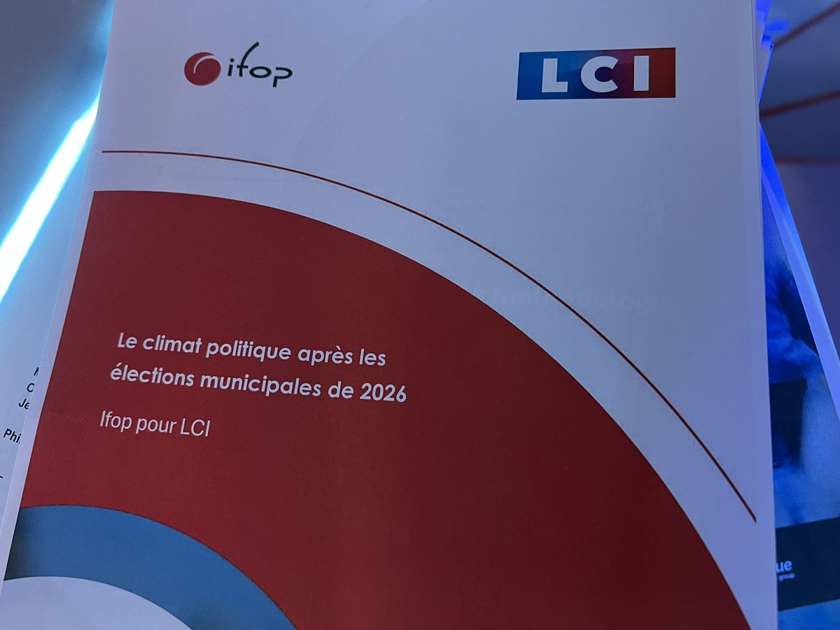 Darius Rochebin tweet media